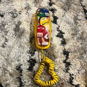 M&M's Trim Line Phone